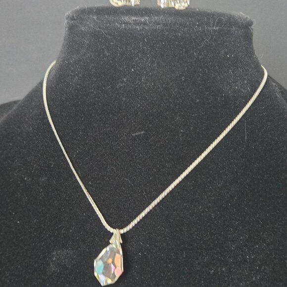 Vintage D'Orlan Swarovski Crystal Necklace & Clip On Earrings - Picture 4 of 7